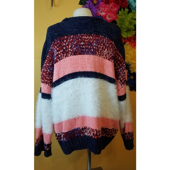 NWT Marc NY- coral, white and navy striped comfy fuzzy sweater- large WN - Picture 4 of 8